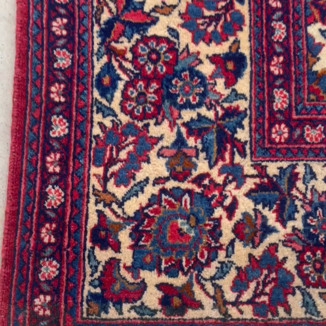 Antique Kashan Hand-Knotted Persian Rug