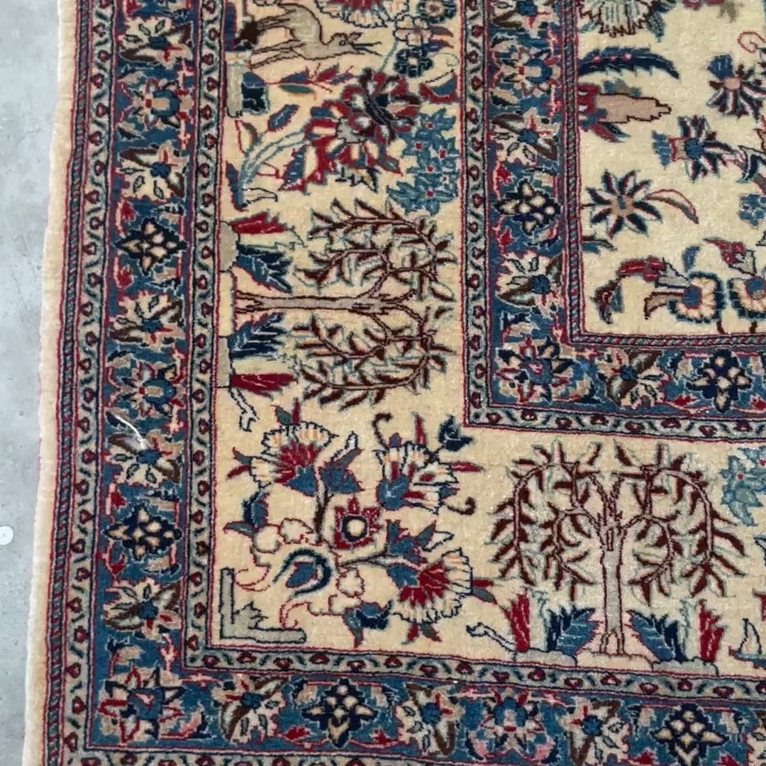 Toudeshk Nain Fine Hand-Knotted Persian Rug